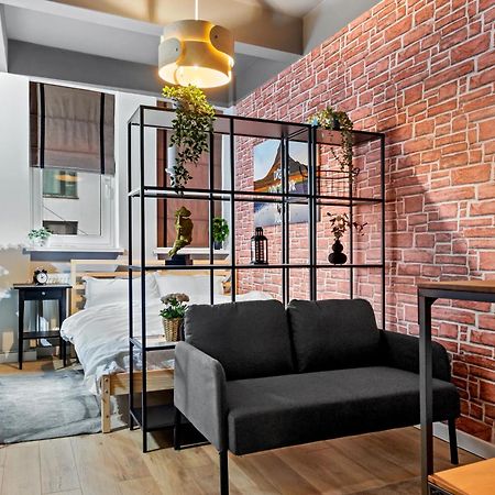Cute Cozy Nest Old City Apartment Bucharest Exterior photo